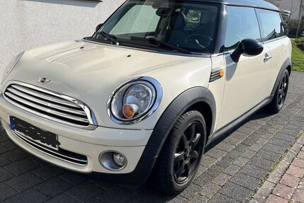 Mini Cooper Clubman 127.800 km 4.950 &euro; Mainhausen 63533