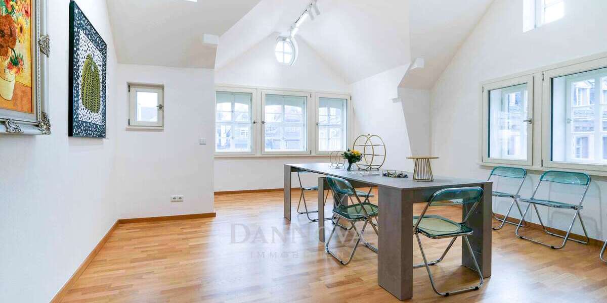 Etagenwohnung Frankfurt am Main - 3 Zimmer, 128 m&sup2;, 3.300&euro; | Angebot:25105554