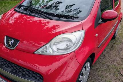 Peugeot 107 129.600 km 2.900 &euro; Frankfurt 60489