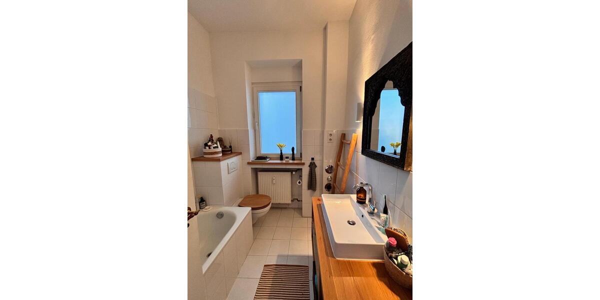 Etagenwohnung Frankfurt am Main Nordend Ost - 3 Zimmer, 140 m&sup2;, 2.570&euro; | Angebot:25841442