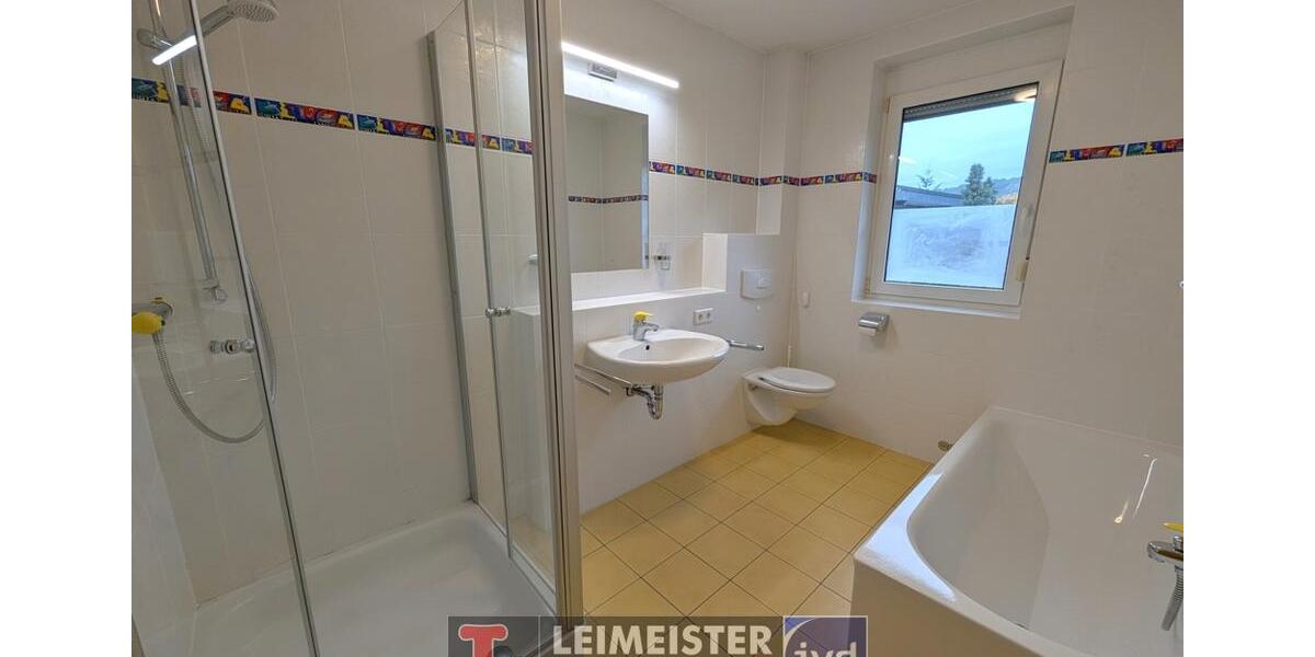 Doppelhaushälfte Aschaffenburg Österreicher Kolonie - 8 Zimmer, 176 m&sup2;, 2.000&euro; | Angebot:23581794