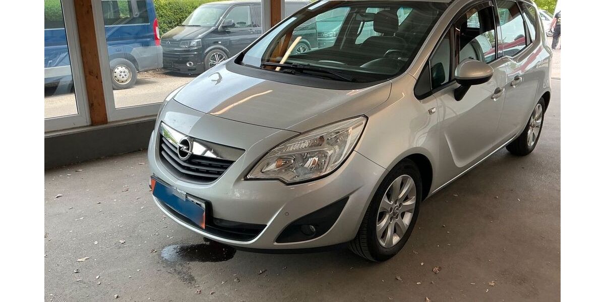 Opel Meriva 87.200 km 4.990 &euro; Frankfurt am Main 65933