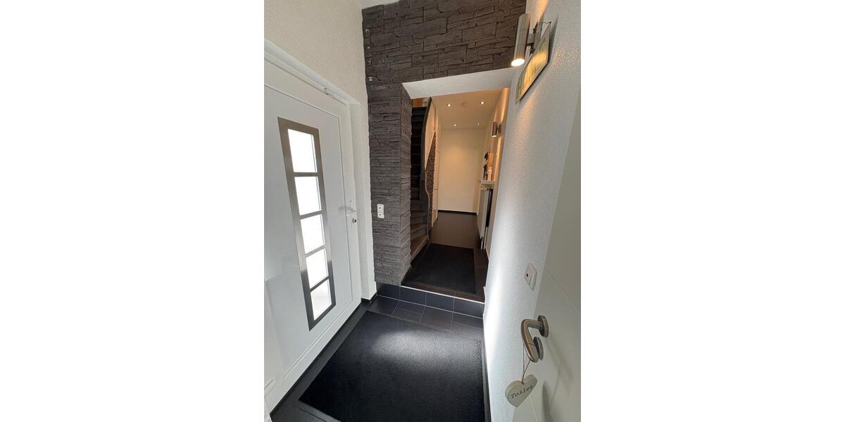 Einfamilienhaus Hanau Groß-Steinheim - 7 Zimmer, 152 m&sup2;, 598.000&euro; | Angebot:25293848