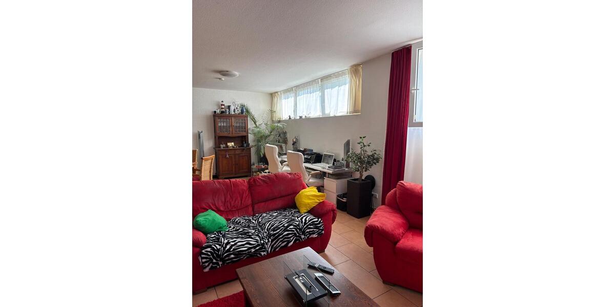 Etagenwohnung Ortenberg - 2 Zimmer, 87 m&sup2;, 710&euro; | Angebot:26422088