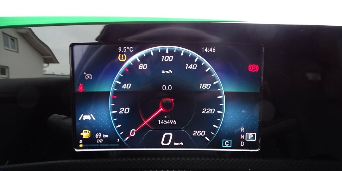 Mercedes-Benz A 200 AMG Line, Standheizung, Leder, Rückfahrkamer 145.252 km 17.990 &euro; Rodgau 63110