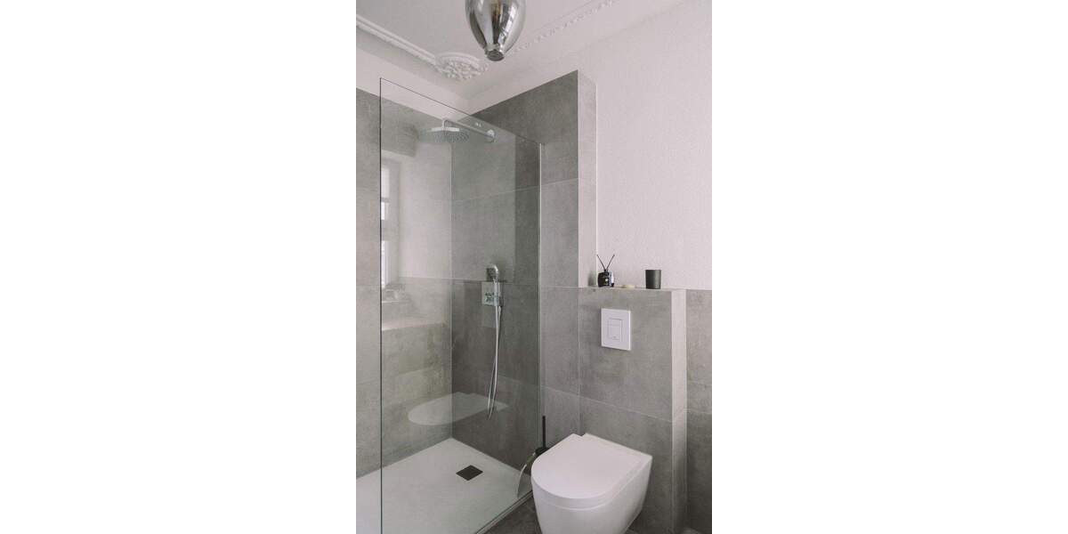 Etagenwohnung Hanau - 3 Zimmer, 140 m&sup2;, 2.000&euro; | Angebot:25751268