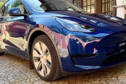 Tesla Model Y 54.000 km 29.000 &euro; Bad Soden 65812