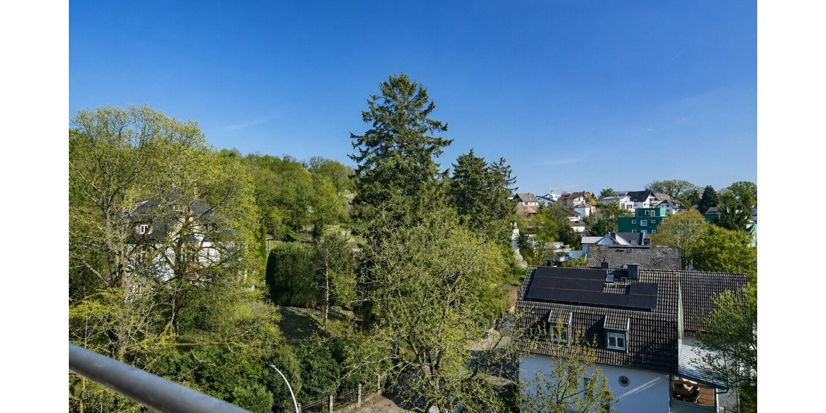 Top geschnittene 4 Zi Whg mit Lift nahe dem Kurpark - Etagenwohnung Bad Soden am Taunus | Angebot:26987424