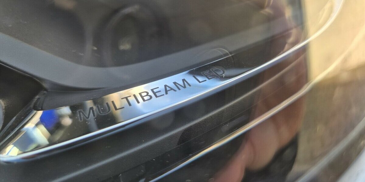 Mercedes-Benz E 300 e T Avantgarde AHK, LED, Rückfahrkamera, App 55.700 km 28.590 &euro; Rodgau 63110