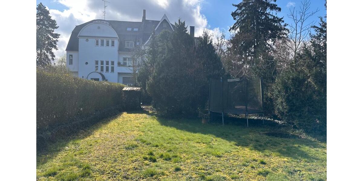 Etagenwohnung Frankfurt am Main West - 5 Zimmer, 130 m&sup2;, 2.000&euro; | Angebot:25646674