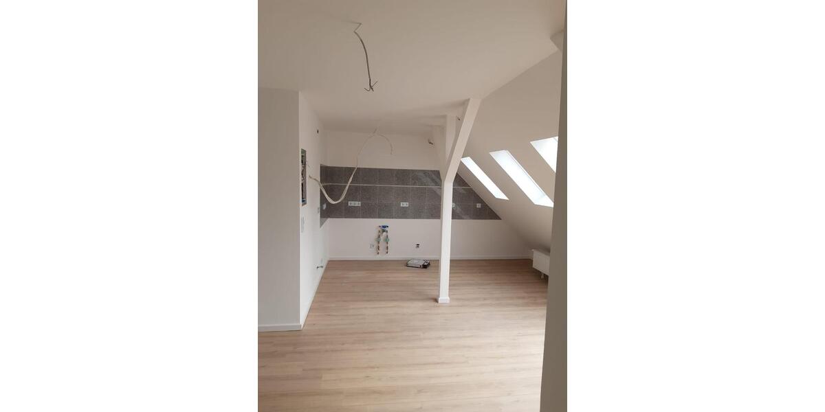 Dachgeschoßwohnung Mühlheim am Main - 2 Zimmer, 72 m&sup2;, 1.020&euro; | Angebot:27628045