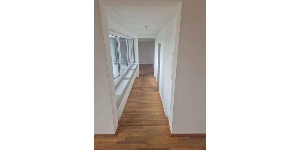 Etagenwohnung Frankfurt am Main Niederrad - 3.5 Zimmer, 106 m&sup2;, 1.689&euro; | Angebot:25266793