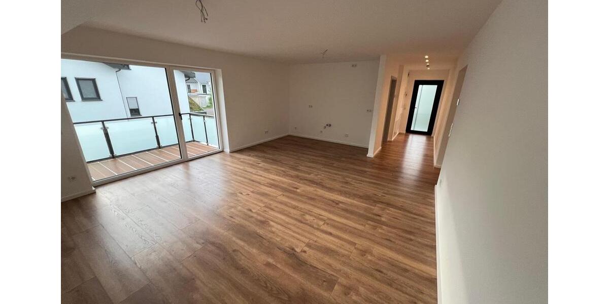 Etagenwohnung Karlstein am Main - 3 Zimmer, 87 m&sup2;, 1.190&euro; | Angebot:25931410