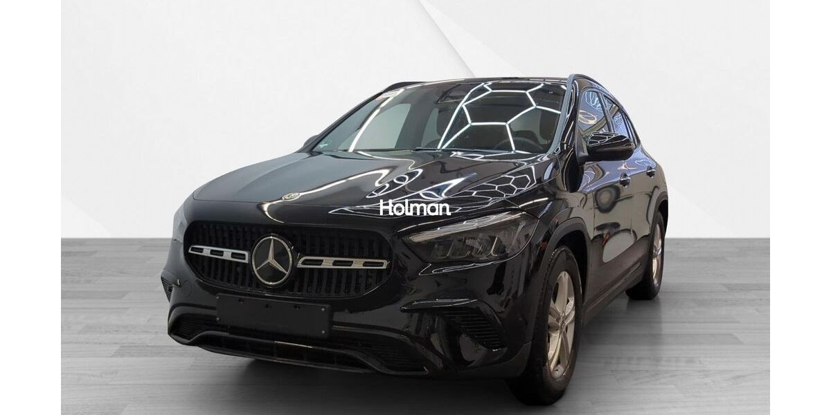 Mercedes-Benz GLA 200 10.654 km 34.843 &euro; Eschborn 65760