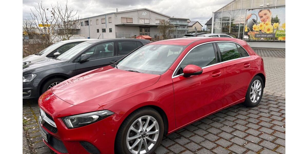 Mercedes-Benz A 180 112.000 km 16.790 &euro; Mühlheim am Main 63165