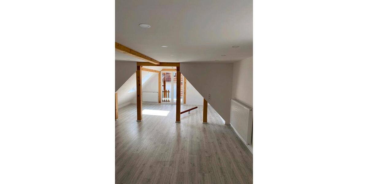 Etagenwohnung Niederdorfelden - 3 Zimmer, 80 m&sup2;, 1.200&euro; | Angebot:26045054