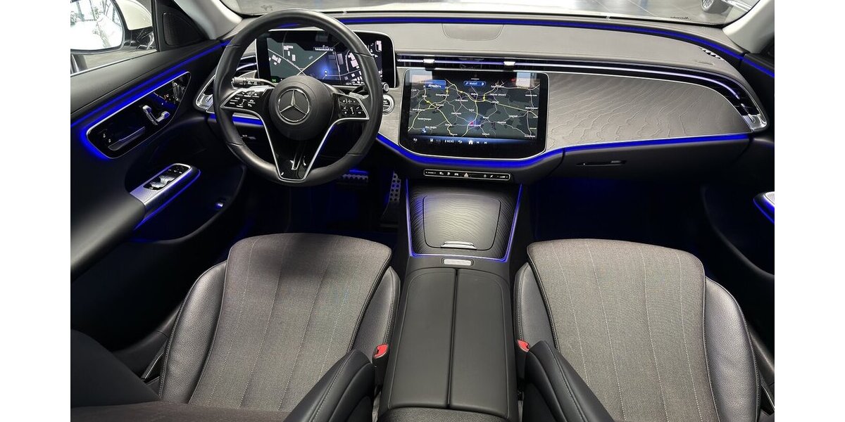 Mercedes-Benz E 300 T de AVANTGARDE AIRMATIC-DISTRONIC-PANO-19 26.702 km 50.889 &euro; Groß-Umstadt 64823