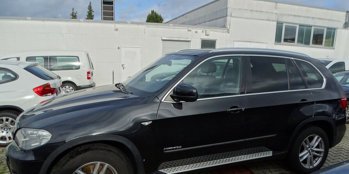BMW X5 xDrive40d Panoramadach, Leder, Rückfahrkamera, 218.446 km 10.890 &euro; Rodgau 63110