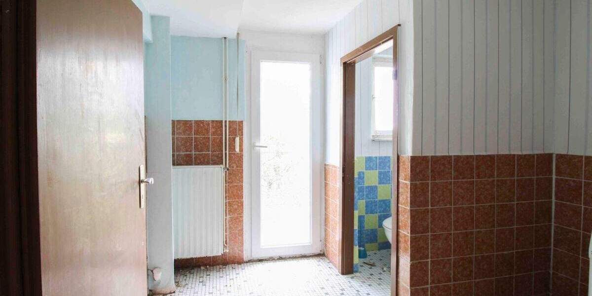 Mehrfamilienhaus, Wohnhaus Büdingen Rinderbügen - 8 Zimmer, 271.000&euro; | Angebot:25718939