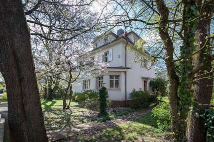 Haus Dreieich - 8 Zimmer, 176 m&sup2;, 2.580.000&euro; | Angebot:19717111