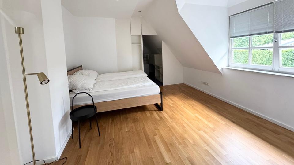 Einfamilienhaus Bad Homburg vor der Höhe Gonzenheim - 3 Zimmer, 130 m&sup2;, 2.500&euro; | Angebot:25947869