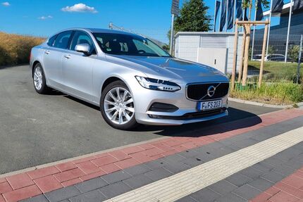 Volvo S90 103.000 km 23.300 &euro; Frankfurt am Main 60439