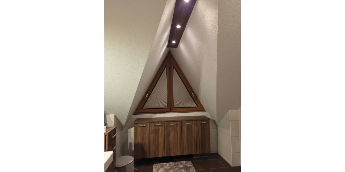 Einfamilienhaus Büdingen - 7 Zimmer, 163 m&sup2;, 650.000&euro; | Angebot:25900348