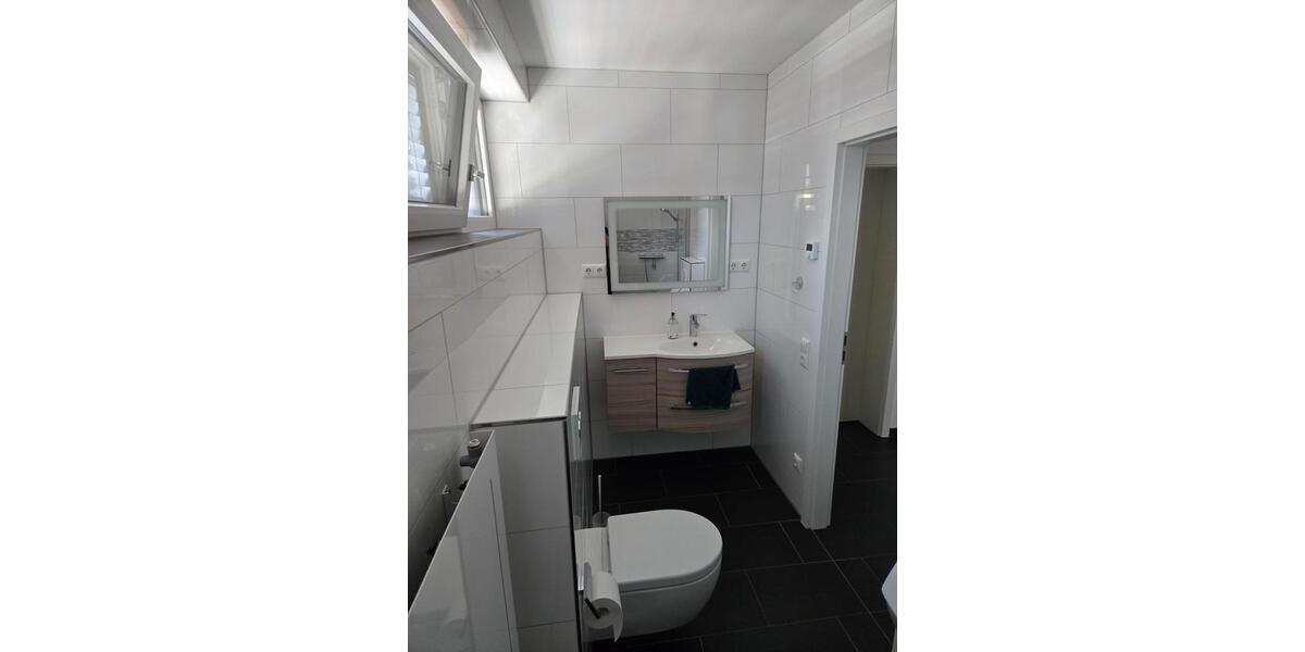 Dachgeschoßwohnung Seligenstadt - 4.5 Zimmer, 165 m&sup2;, 1.980&euro; | Angebot:27628523