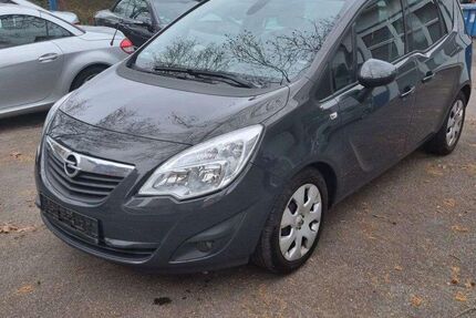 Opel Meriva 125.000 km 4.990 &euro; Hanau 63457