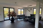 Etagenwohnung Kronberg im Taunus - 4 Zimmer, 165 m&sup2;, 2.000&euro; | Angebot:25636448