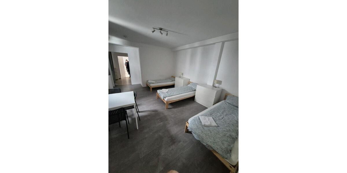 Erdgeschoßwohnung Offenbach am Main - 1.5 Zimmer, 40 m&sup2;, 900&euro; | Angebot:25637693