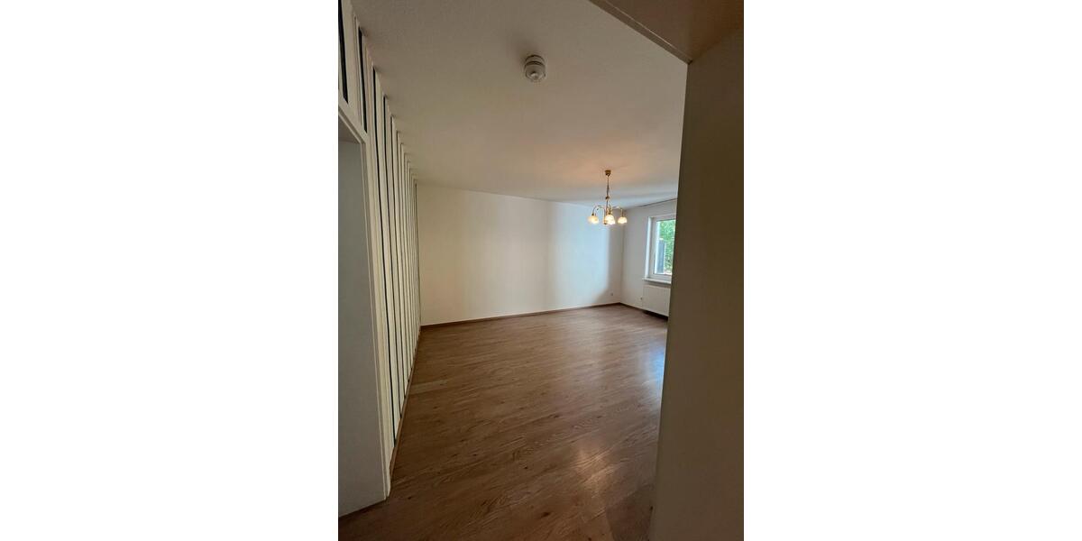 Etagenwohnung Bad Homburg vor der Höhe Gonzenheim - 3 Zimmer, 69 m&sup2;, 315.000&euro; | Angebot:26766458