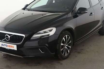 Volvo V40 Cross Country 95.230 km 16.190 &euro; Frankfurt am Main 65936