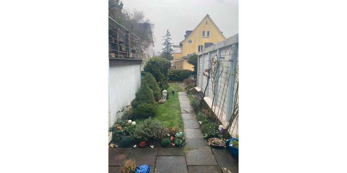 Doppelhaushälfte Kronberg im Taunus - 8 Zimmer, 240 m&sup2;, 1.050.000&euro; | Angebot:25633112