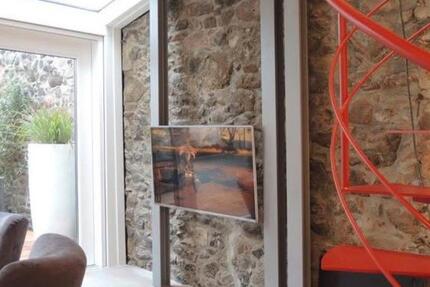 Haus Frankfurt am Main Unterliederbach - 1 Zimmer, 62 m&sup2;, 1.490&euro; | Angebot:26023321