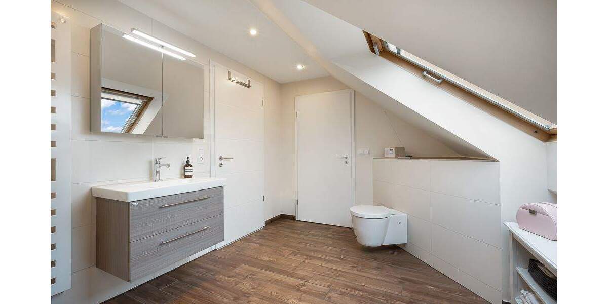 Doppelhaushälfte Bad Vilbel Gronau - 4 Zimmer, 147 m&sup2;, 845.000&euro; | Angebot:25687124