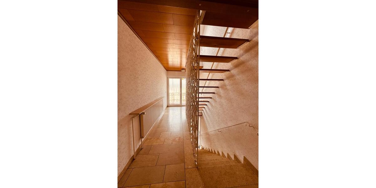 Einfamilienhaus Büdingen - 8 Zimmer, 178 m&sup2;, 409.000&euro; | Angebot:26008707