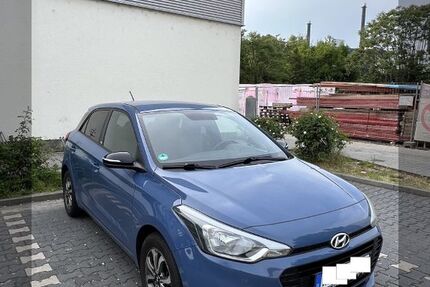 Hyundai i20 119.000 km 7.400 &euro; Frankfurt am Main 65929