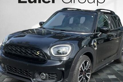 Mini Countryman SE (Cooper) 47.771 km 28.999 &euro; Frankfurt 60314