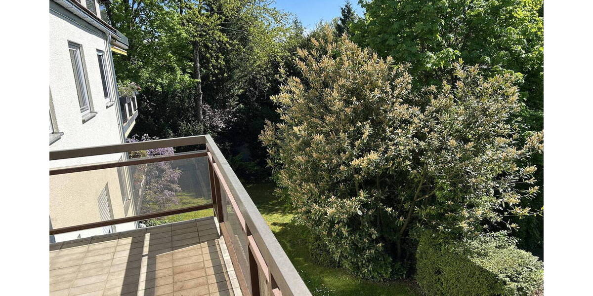 Etagenwohnung Bad Homburg Gonzenheim - 2 Zimmer, 58 m&sup2;, 1.200&euro; | Angebot:26613372