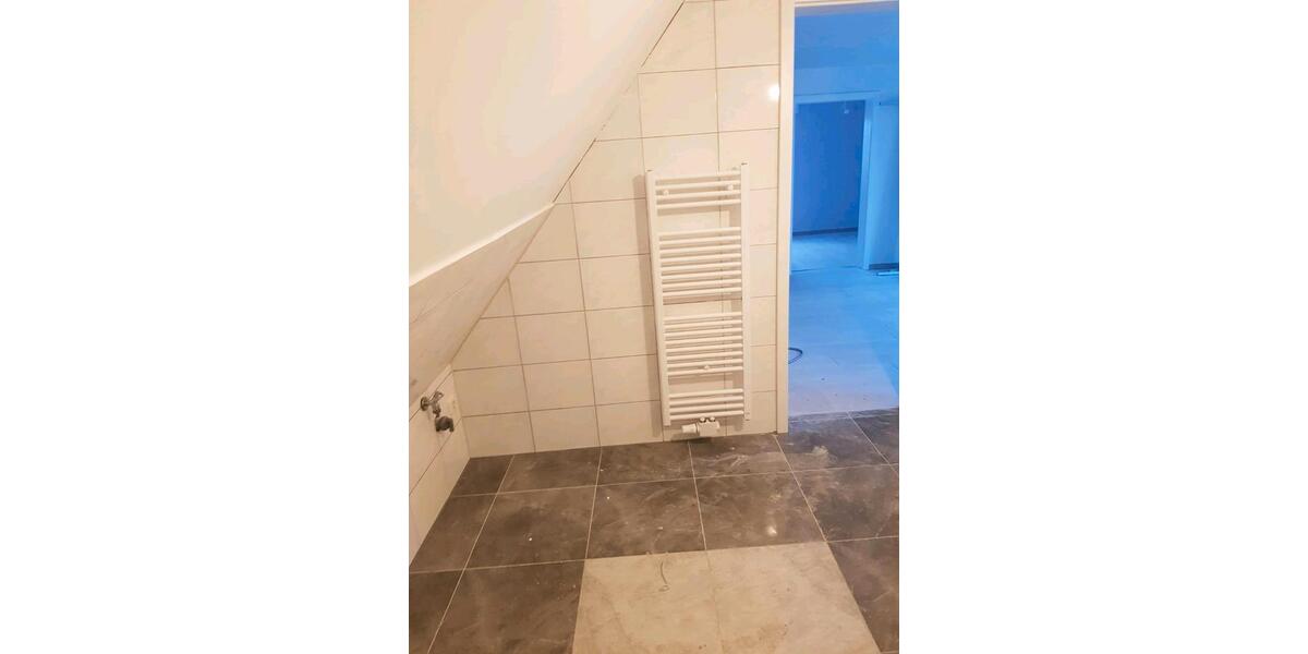 Dachgeschoßwohnung Geiselbach - 2 Zimmer, 46 m&sup2;, 539&euro; | Angebot:25451223