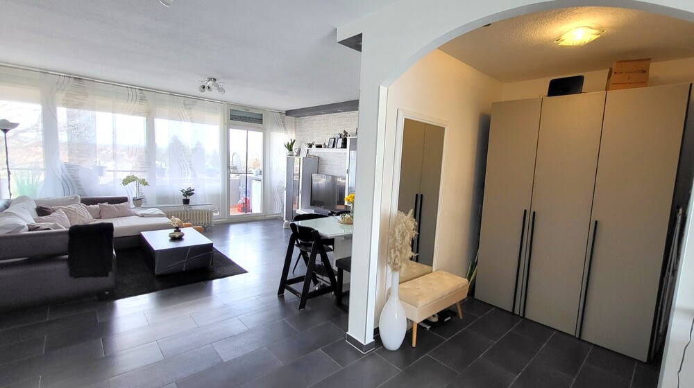 Verkaufsstart! Modern sanierte 3 Zimmer-ETW in Ruhe und Blicklage - Etagenwohnung Bruchköbel | Angebot:25972173