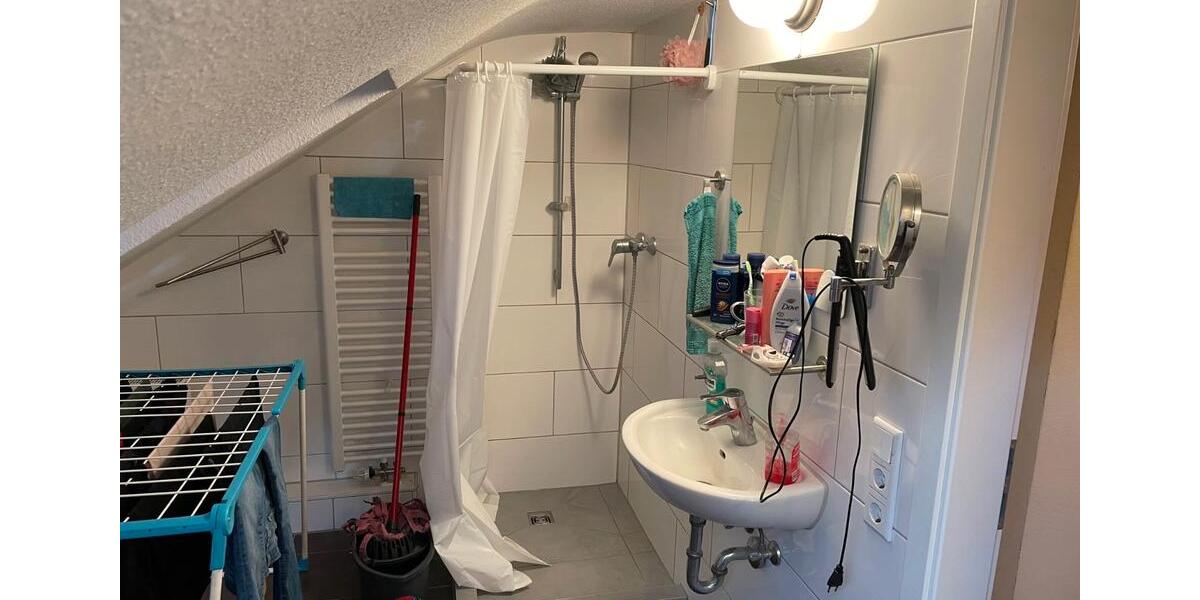 Dachgeschoßwohnung Aschaffenburg Österreicher Kolonie - 2 Zimmer, 19 m&sup2;, 285&euro; | Angebot:26347030