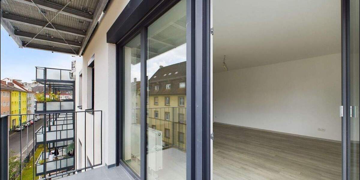Etagenwohnung Aschaffenburg Innenstadt - 4 Zimmer, 111 m&sup2;, 365.000&euro; | Angebot:25705912