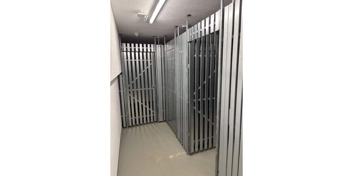 Etagenwohnung Offenbach am Main Hafen - 2 Zimmer, 71 m&sup2;, 1.335&euro; | Angebot:25772898