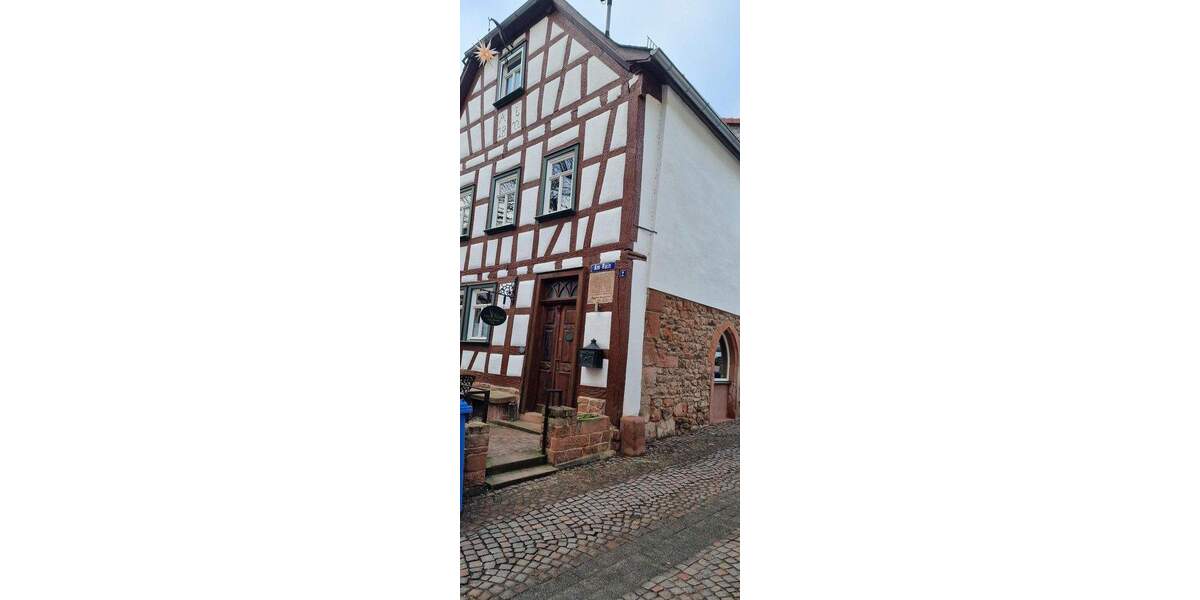 Einfamilienhaus Gelnhausen - 6 Zimmer, 160 m&sup2;, 640.000&euro; | Angebot:25845716