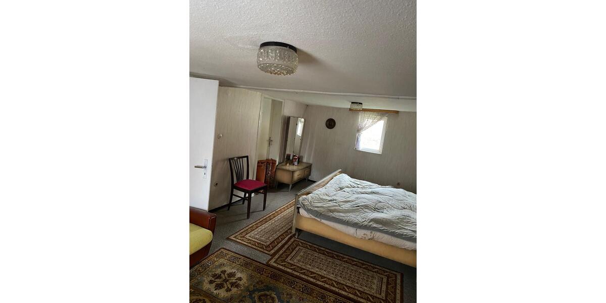 Einfamilienhaus Babenhausen - 7 Zimmer, 85 m&sup2;, 150.000&euro; | Angebot:26638343