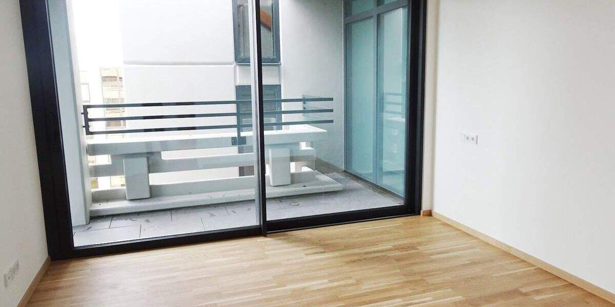 Etagenwohnung Frankfurt am Main Schwanheim - 3 Zimmer, 95 m&sup2;, 1.730&euro; | Angebot:25896081