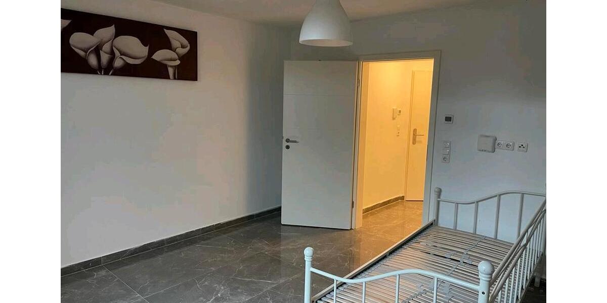 Etagenwohnung Rosbach vor der Höhe - 1 Zimmer, 28 m&sup2;, 550&euro; | Angebot:24867354