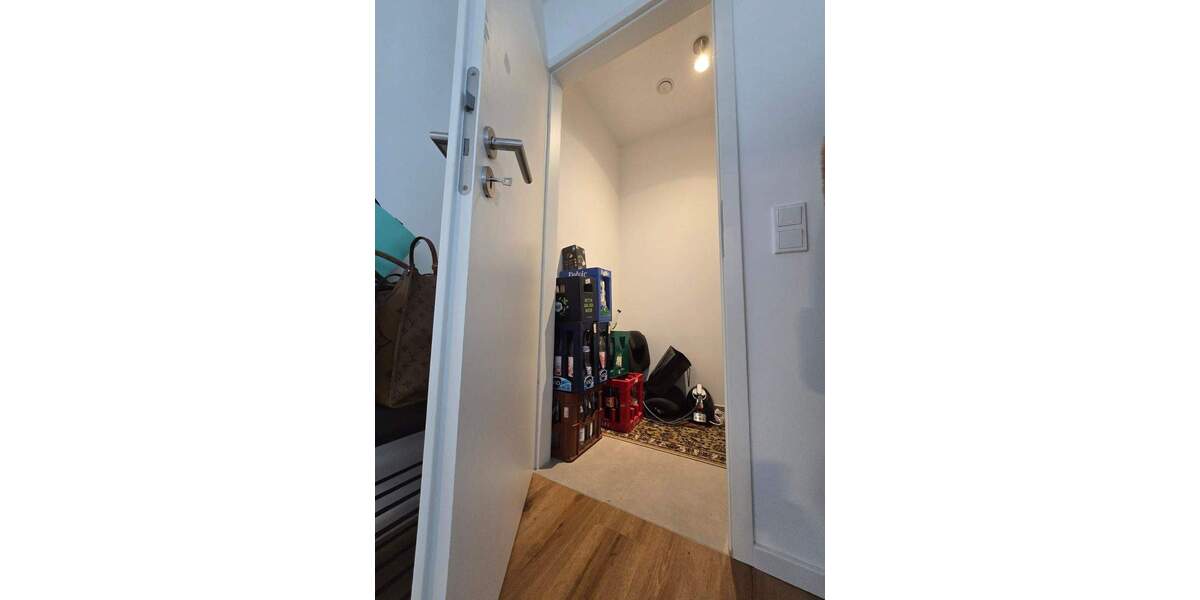 Etagenwohnung Frankfurt am Main Sachsenhausen - 2 Zimmer, 68 m&sup2;, 1.990&euro; | Angebot:25800228